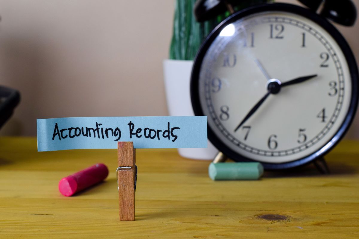 Maintaining Accounting Records services in dubai