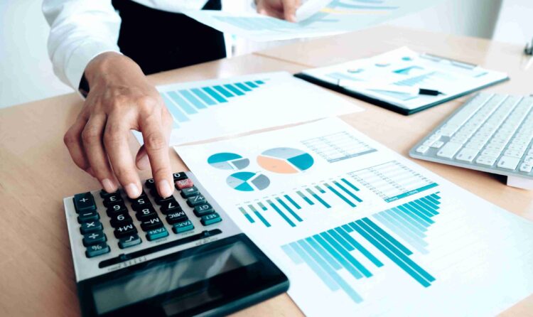 Expense management in UAE